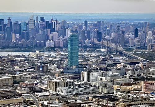 Airplane view of Long Island City in 2002